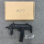 Bingfeng ZBS005 Black Version - Zhibo Electric MP7 Tactical Soft Bullet Toy Gun